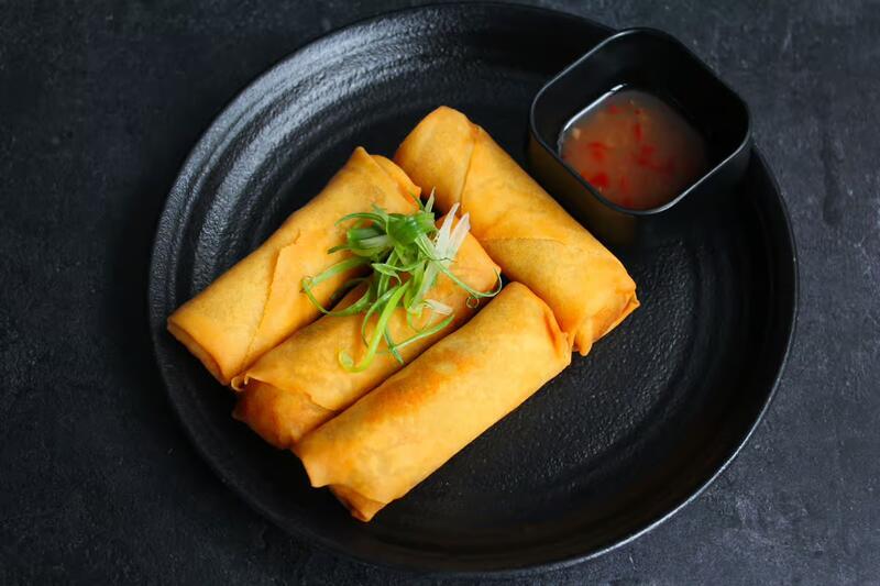 Vegetable Spring Rolls (4)/Rollitos de primavera
