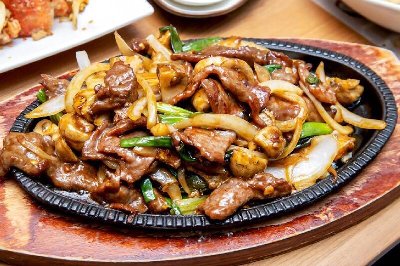 Mongolian Lamb/Cordero con cebolla